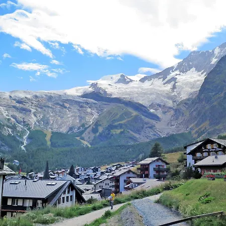 Apartment Hollywood 3 Appartement-fewo- Bad- Wc- 3 Schlafraeume 6-bettwohnung By Interhome Saas-Fee